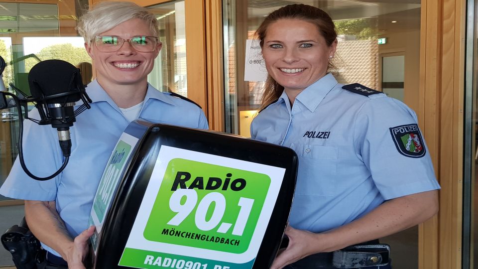 Beate Kampermann und Stephanie Schmidt